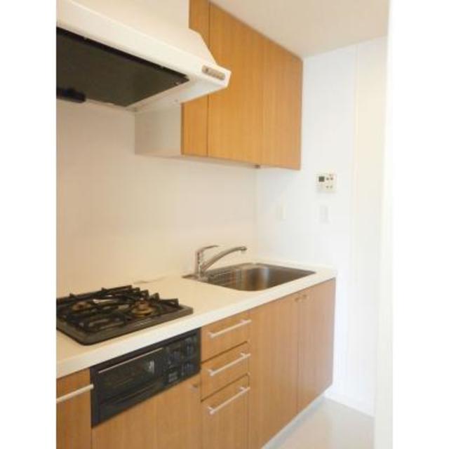 ２口のガスコンロが設置されています。※写真は同タイプ住戸です。