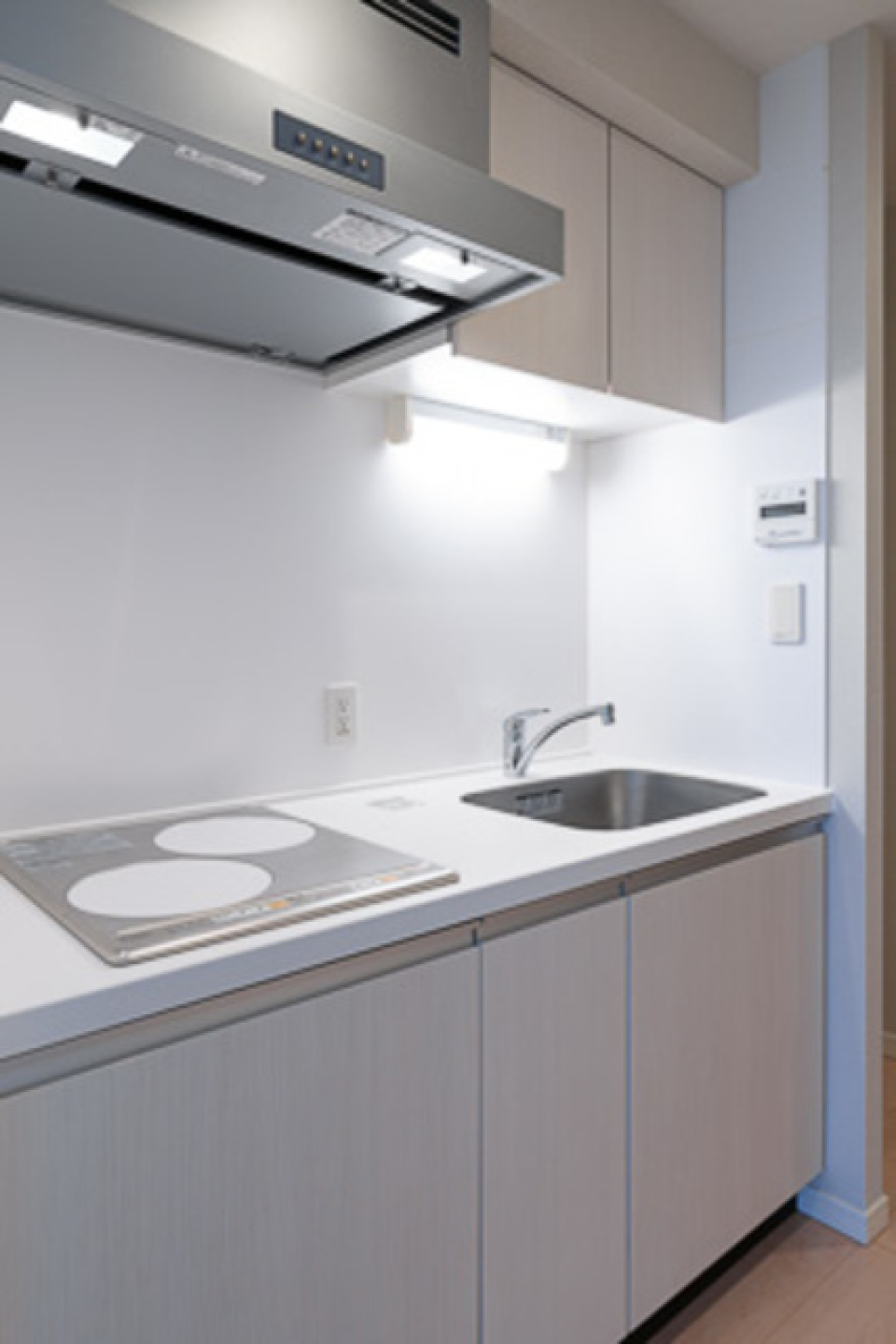 2口のIHコンロが標準装備です。※写真は同タイプ住戸です。