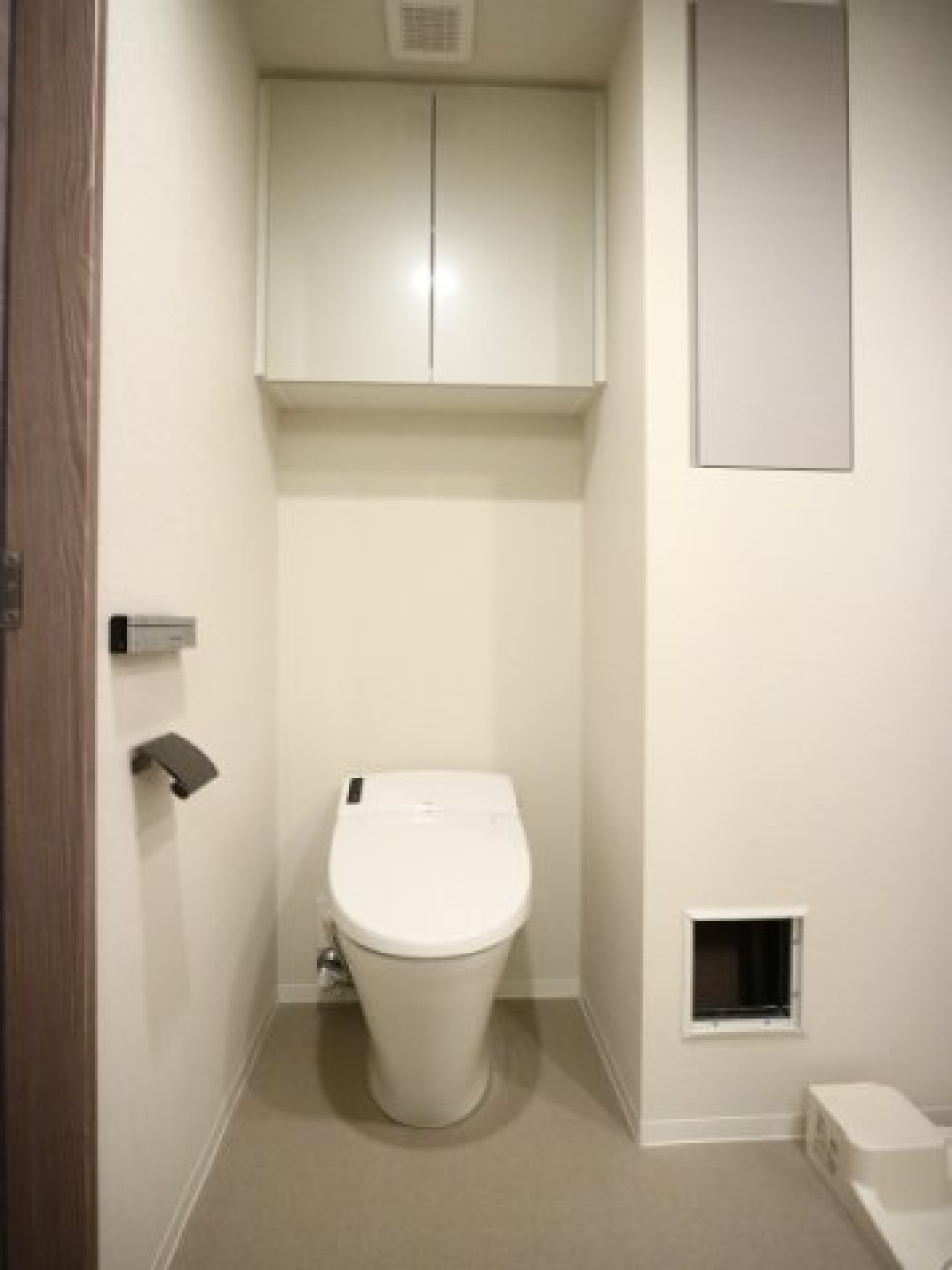 棚があるので整理整頓しやすそうですね。※参考写真