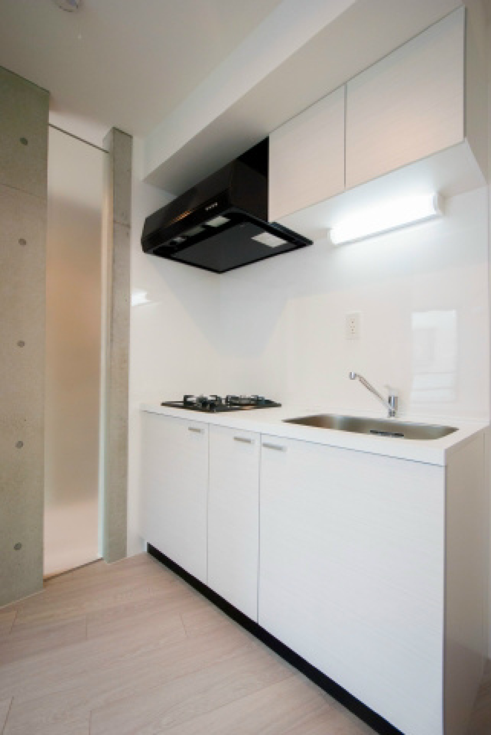 2口のガスコンロが導入されたキッチンです。