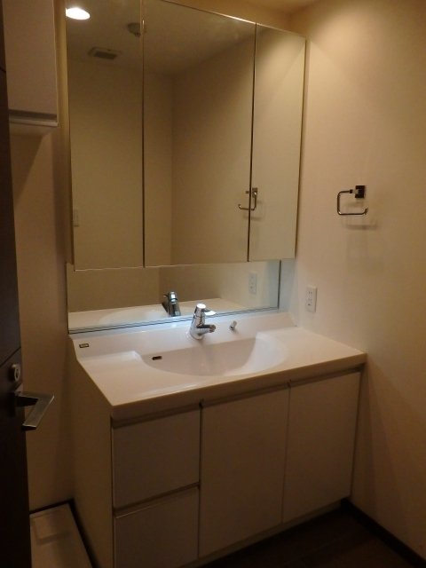 嬉しい独立洗面台。