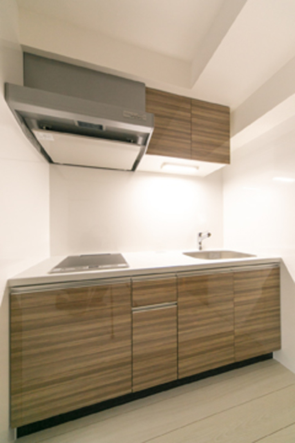 2口のガスコンロが導入されたキッチンです。※写真は同タイプ住戸です。