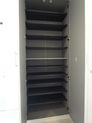 シューズボックスを開けた時の様子。