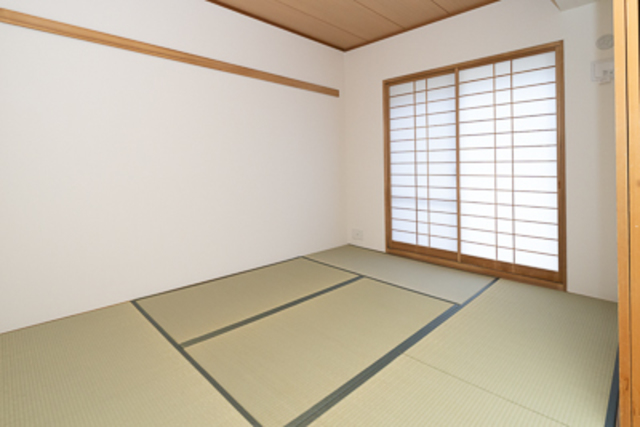 5.6帖の和室です。※写真は同タイプ住戸です。