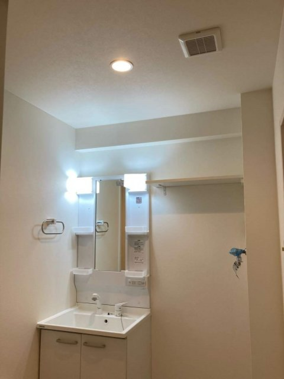 嬉しい独立洗面台。