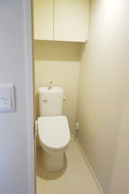 棚があるので整理整頓がしやすそうです。※写真は同タイプ住戸です。