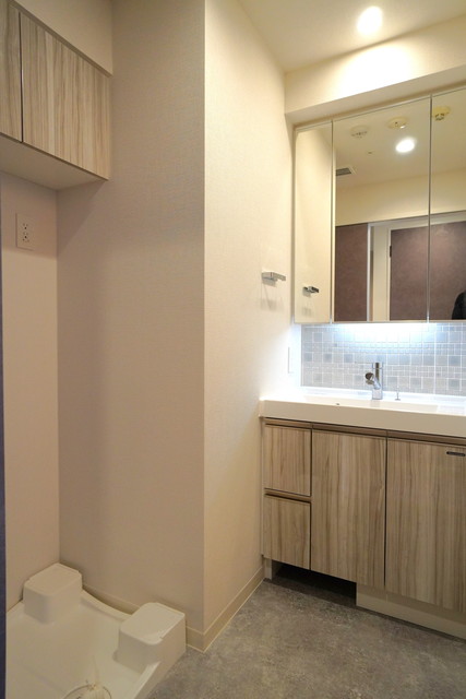 嬉しい独立洗面台です。※写真は同タイプ住戸です。