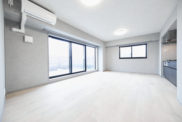 大きめの窓からルーフバルコニーにアクセスができます。※写真は同タイプ住戸です。