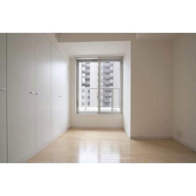 ７．４帖と５．１帖の洋室があります。※写真は同タイプ住戸です。