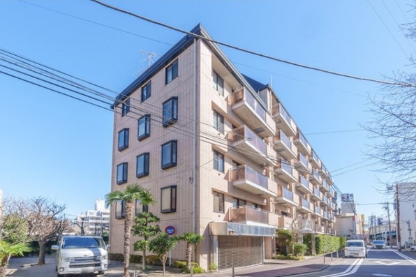 さぁ、家族みんなで素敵な住まいにお引越し！