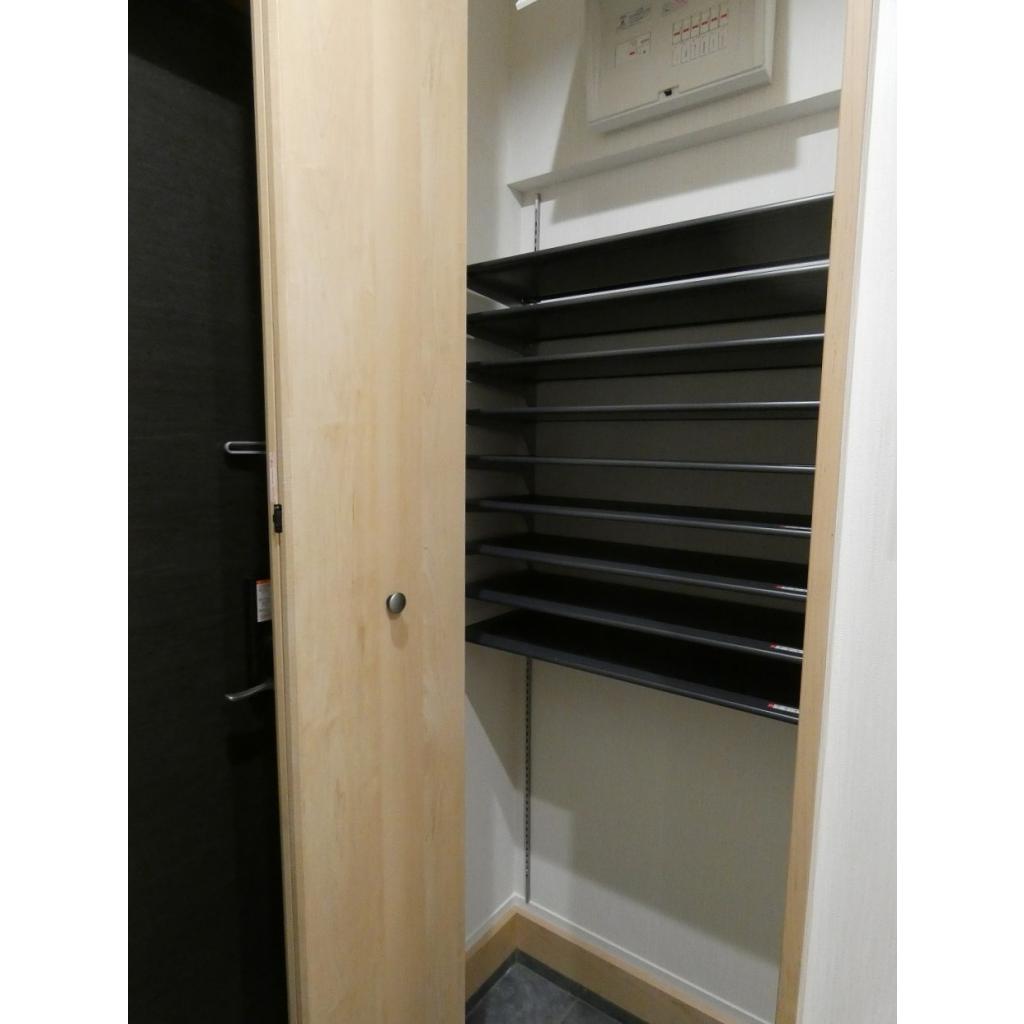 シューズボックスです。