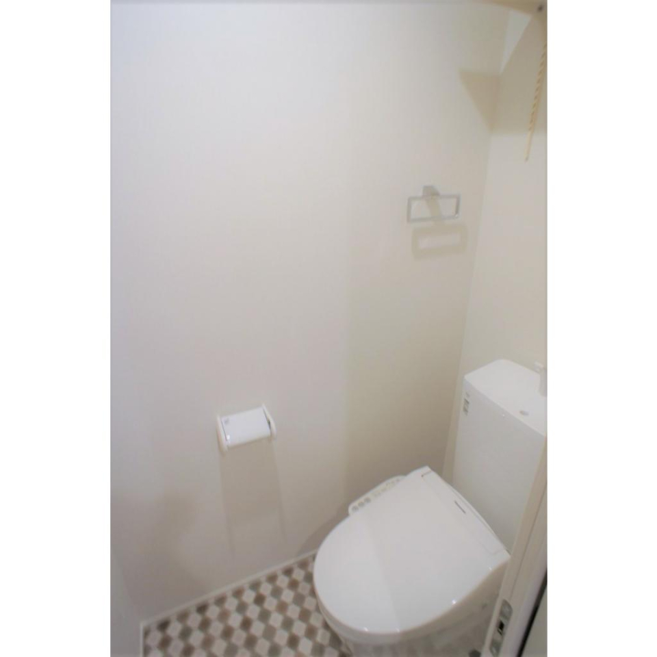 トイレのタイルが可愛いです。