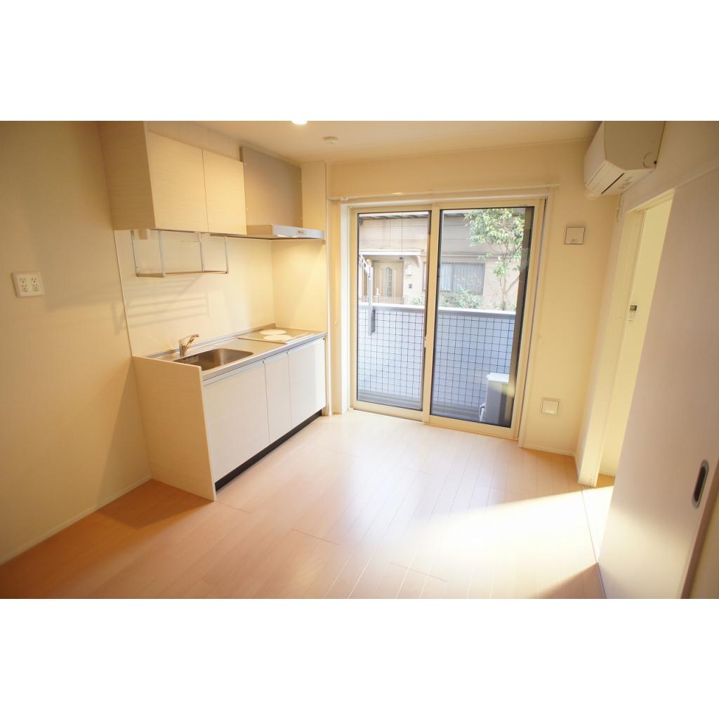 6.4帖のLDKです。