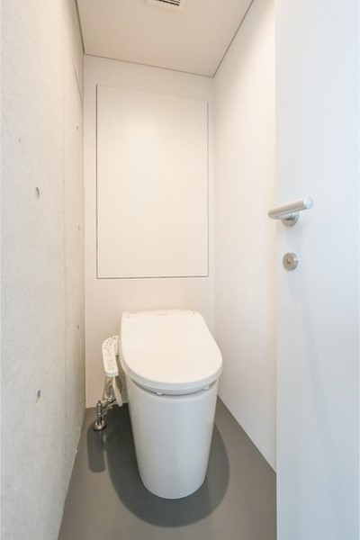 タンクレストイレは扱いやすいですね