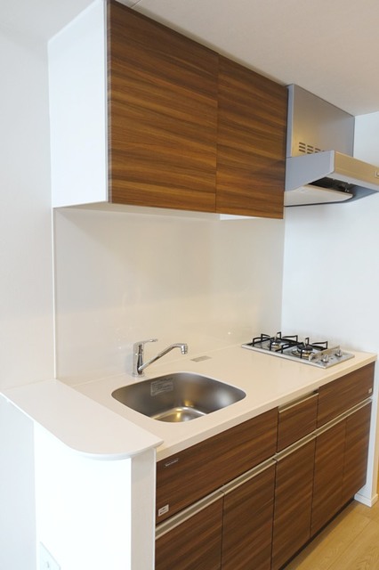 2口のガスコンロが導入されたキッチンです。※写真は同タイプ住戸です。