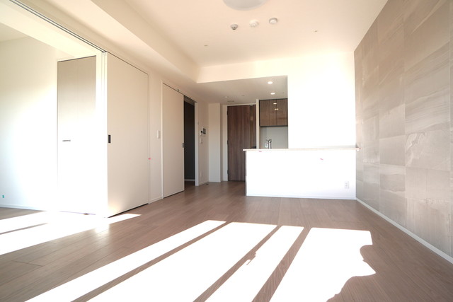 12.4帖のLDKが広がります。※写真は同タイプ住戸です。