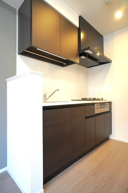 ３口のガスコンロが導入されています。※写真は同タイプ住戸です。