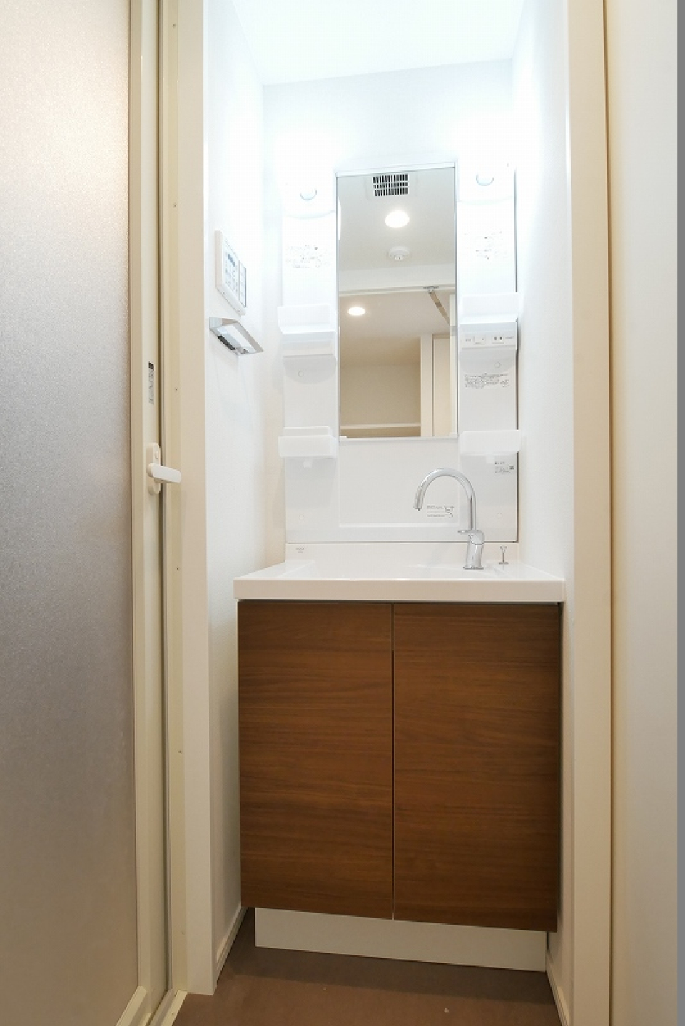 嬉しい独立洗面台。