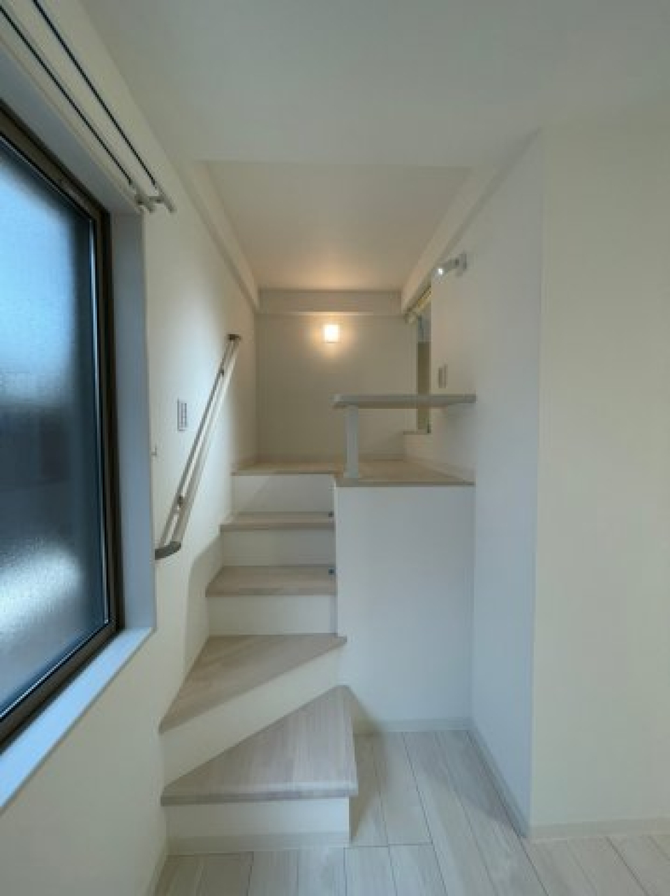 ロフトも付いているんです。