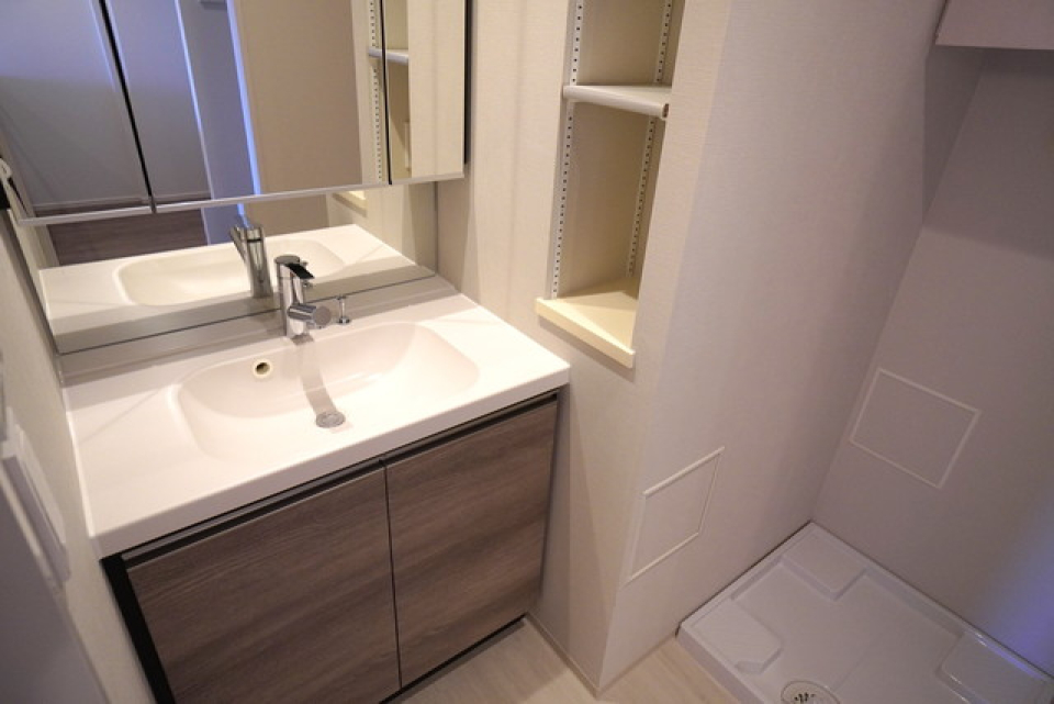 洗面台の横には※写真は同タイプ住戸です。