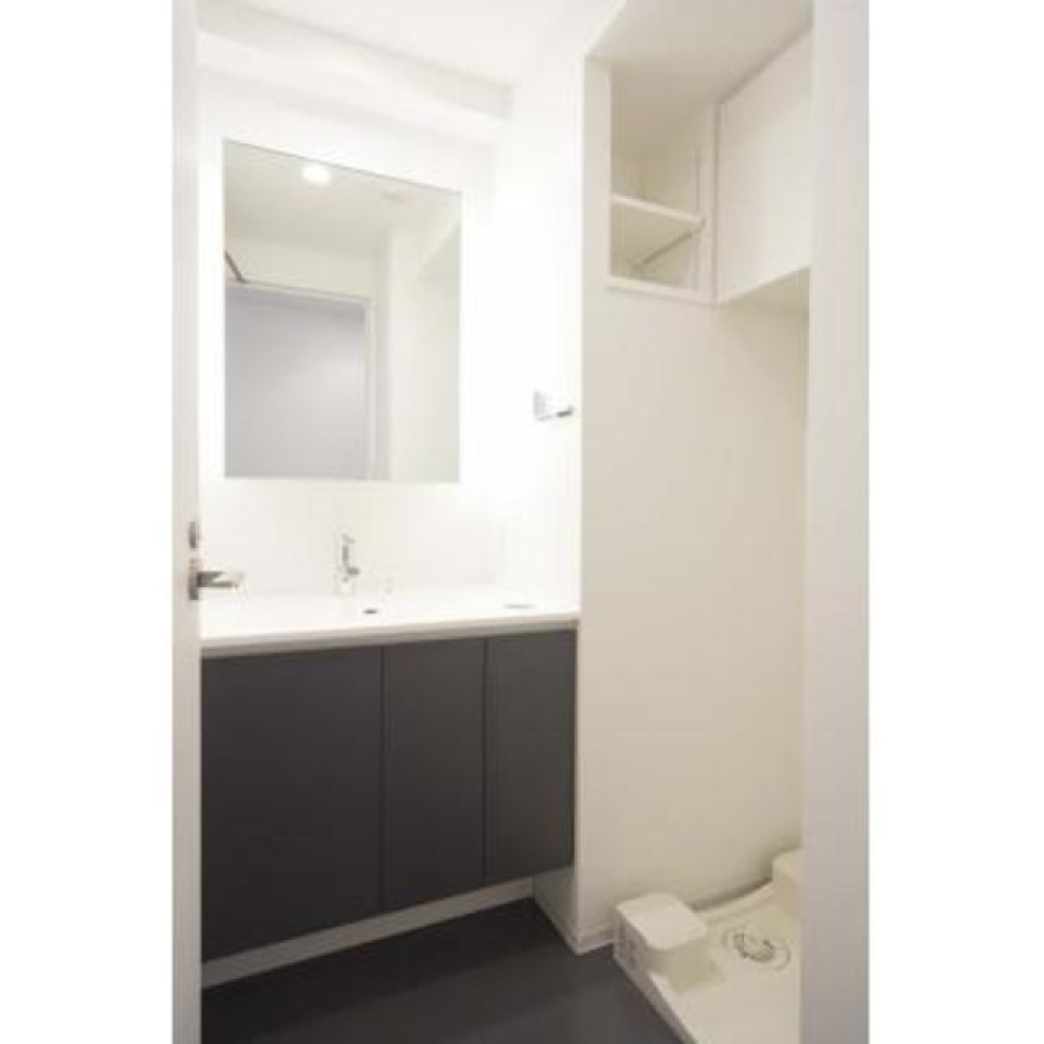 嬉しい独立洗面台。※写真は同タイプ住戸です。