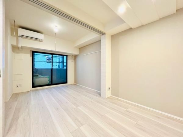 ６帖の浴室が広がります。