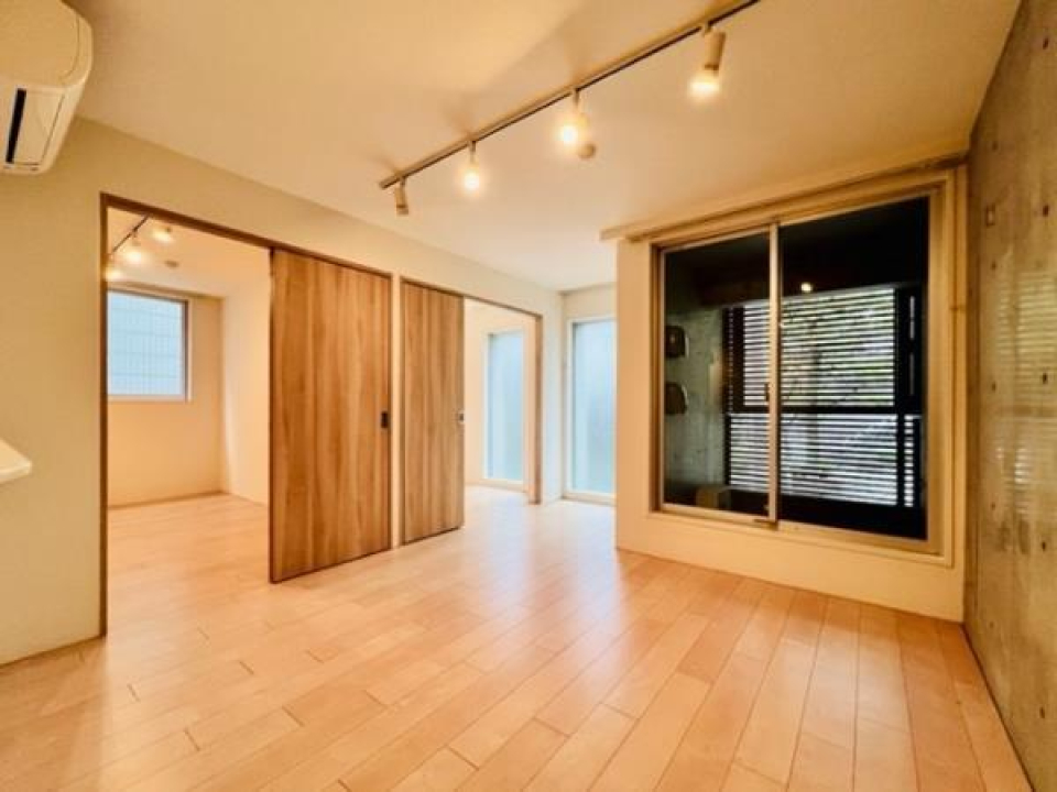 １１．７帖のLDKが広がり〼。