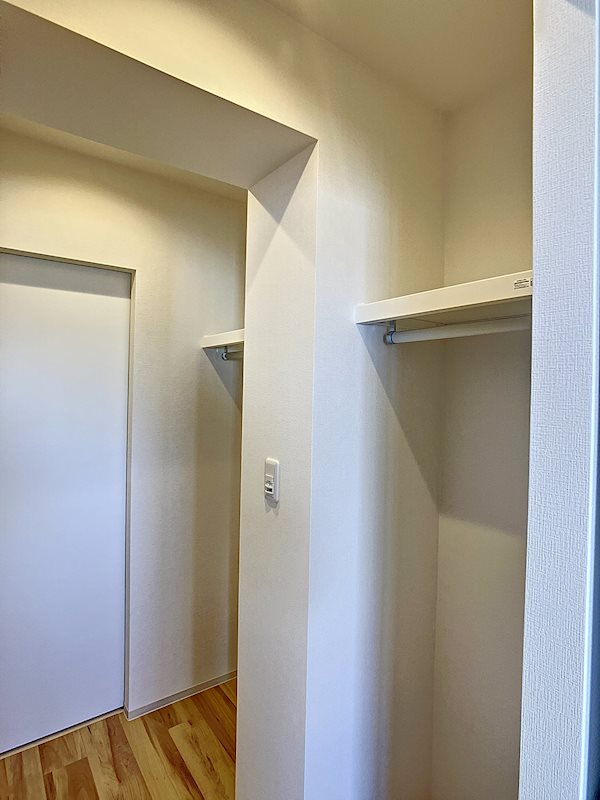 収納バッチリウォークインクローゼット（洋室と洗面脱衣所の間にあります）