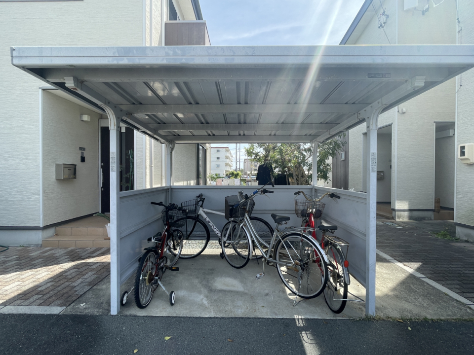 駐輪場もあります