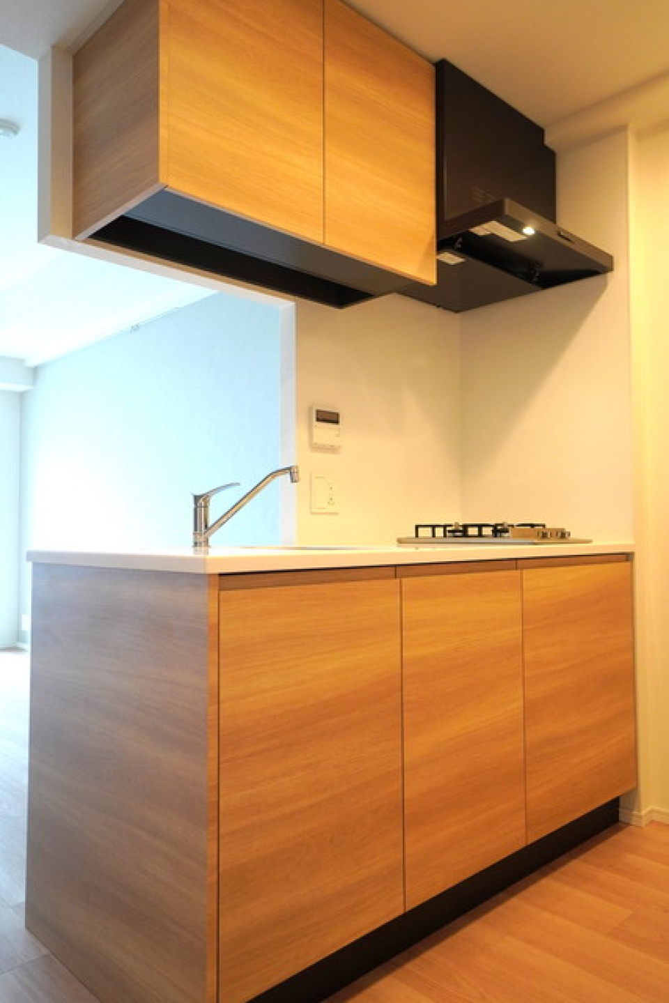 ２口のガスコンロが導入されたキッチン。※写真は同タイプ住戸です。