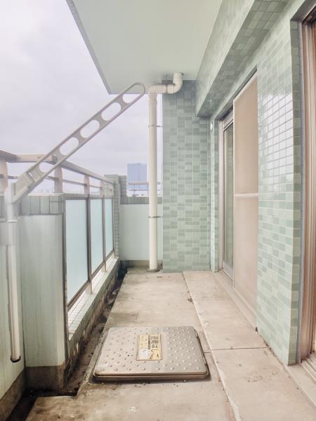 バルコニーもゆとりがある