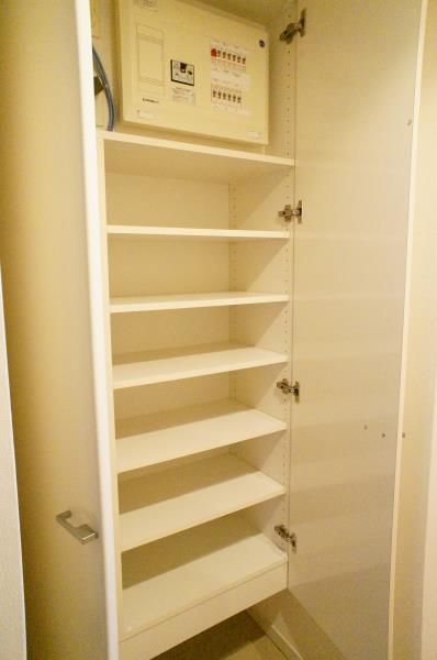 シューズボックスを開けた時の様子。