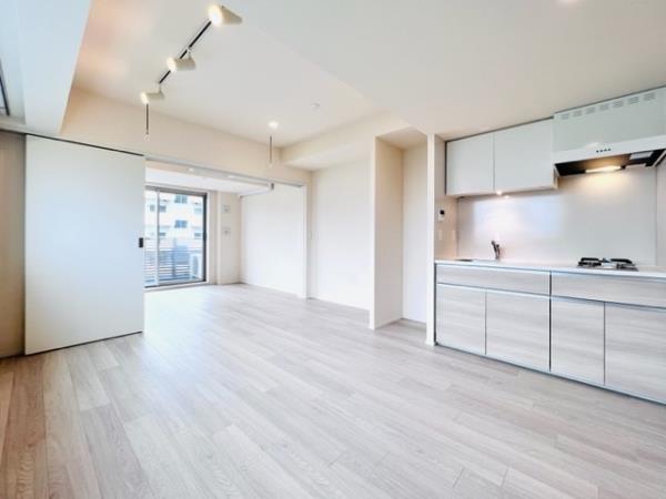 10.4帖のLDKです。