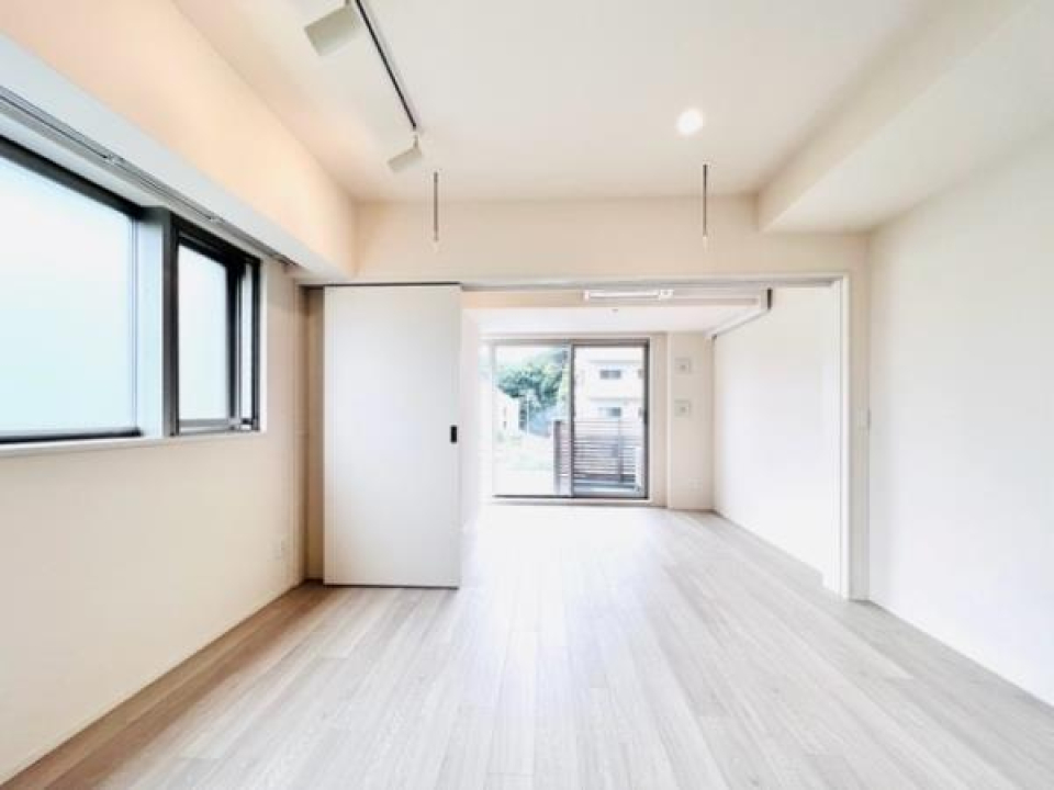 5.5帖の洋室が広がります。