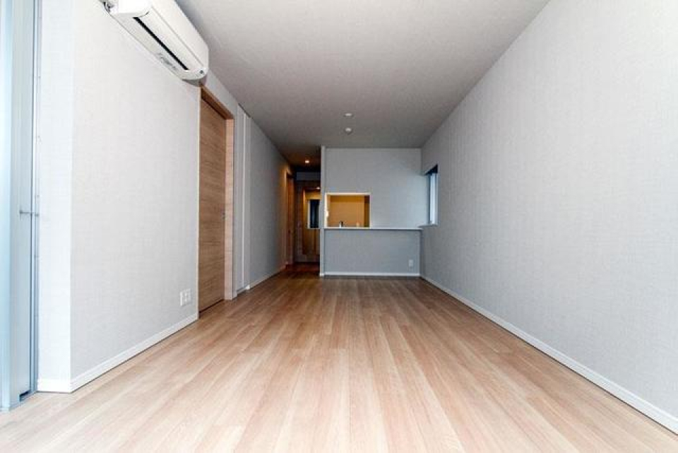 １３．８帖のリビングダイニングです。※写真は同タイプ住戸です。