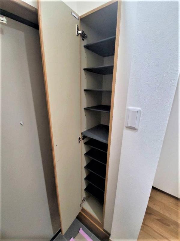 シューズボックスを開けた時の様子。