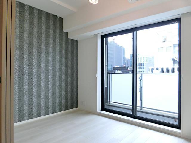 アクセントウォールが全体を引き締めてくれます