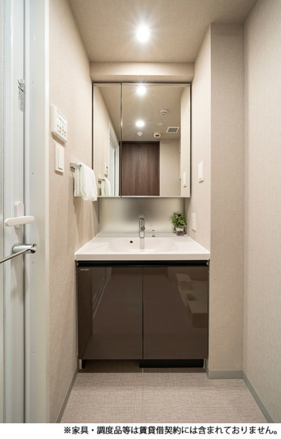 洗面台
※写真は同タイプ住戸です。