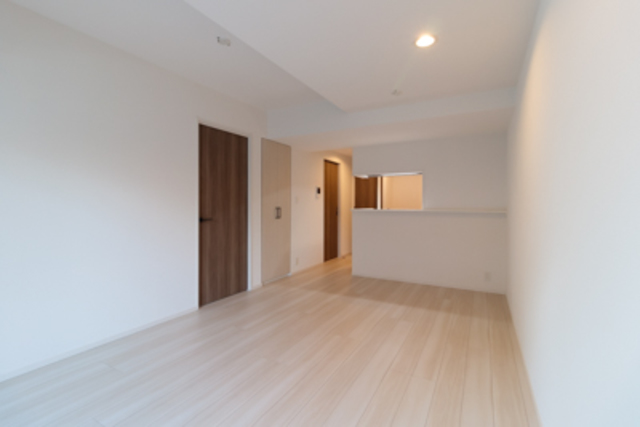 １２．９帖の洋室です。※写真は同タイプ住戸です。