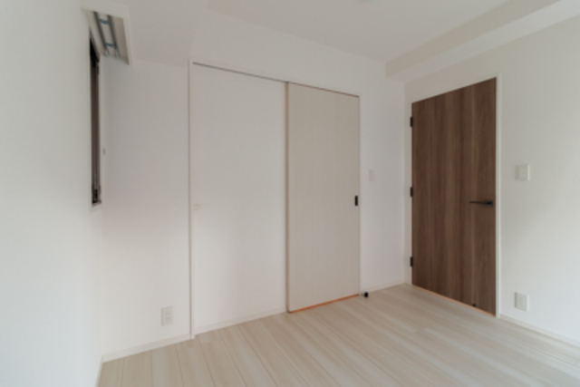 ウォークインクローゼットがあるのが嬉しいですね❕※写真は同タイプ住戸です。