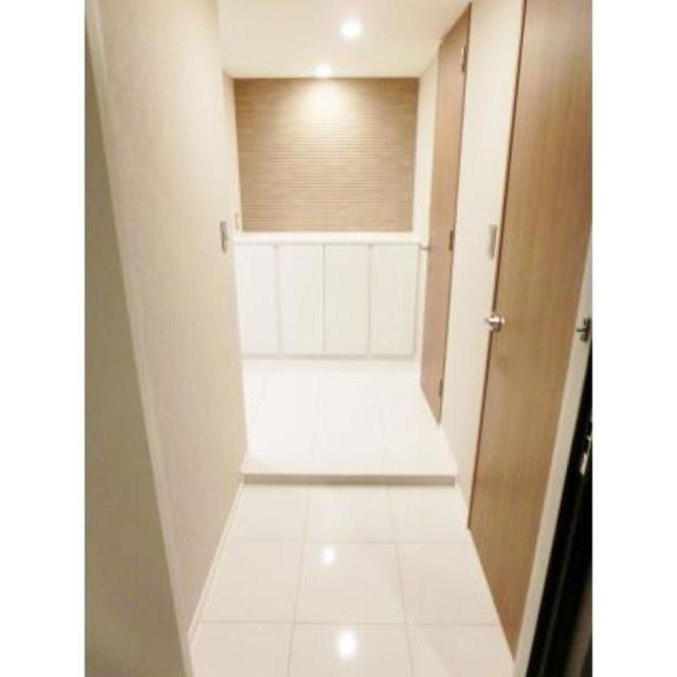 高級感漂う玄関※写真は同タイプ住戸です。