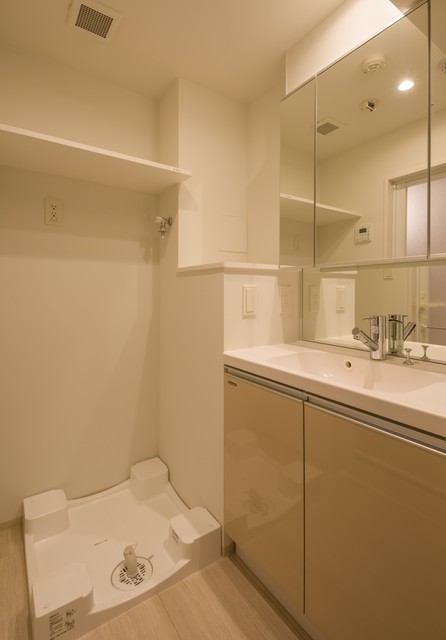 嬉しい独立洗面台。※写真は同タイプ住戸です。