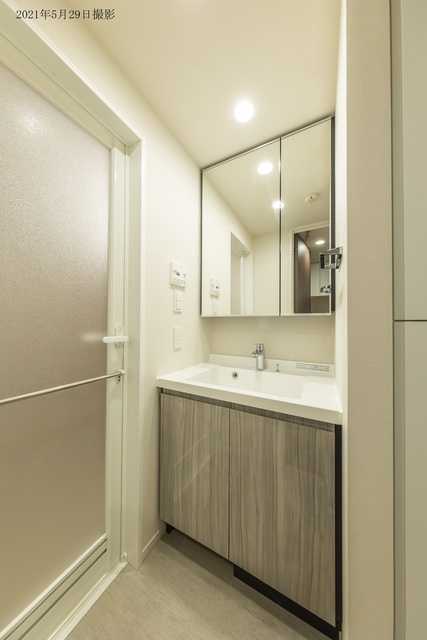 嬉しい独立洗面台。※写真は同タイプ住戸です。