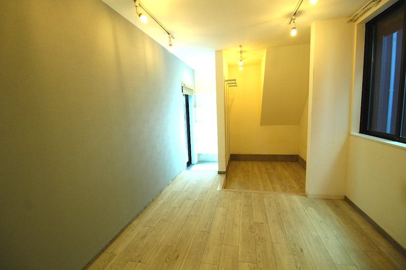 約13帖ほどの空間です