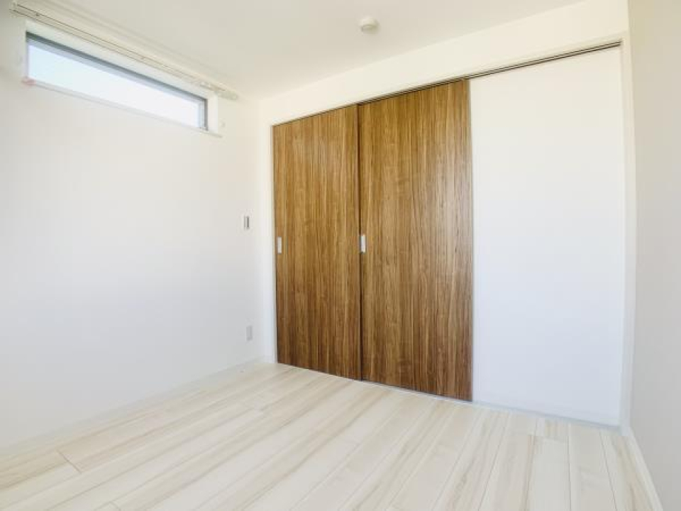 扉を閉めたところの様子です。