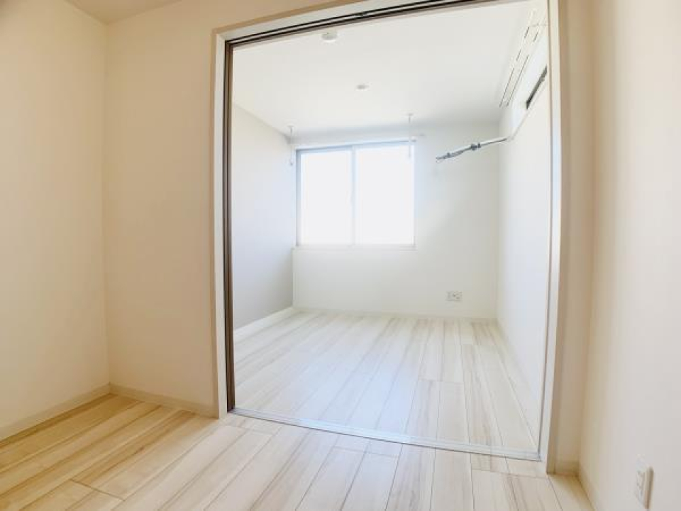 4.1帖のダイニングから見ると広い空間になりますね。