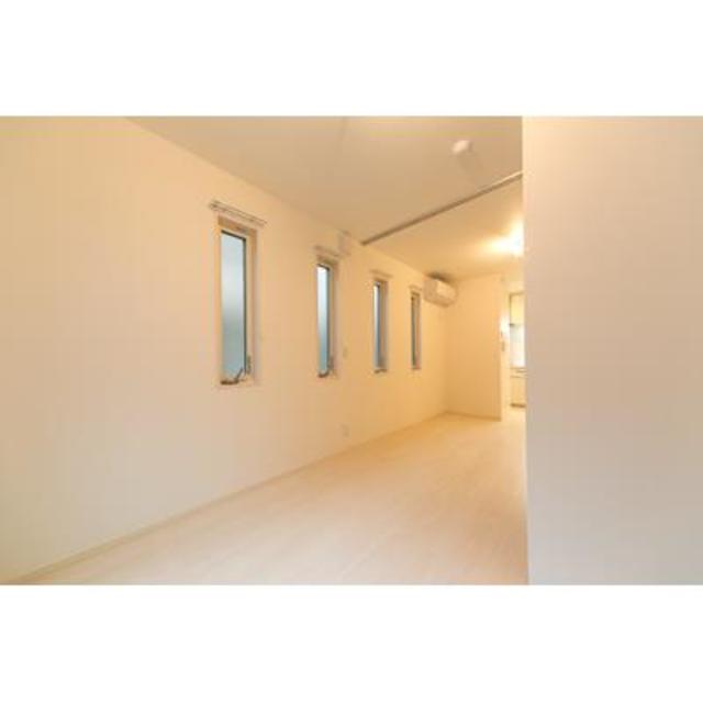 ７．７帖のダイニングキッチンです。※写真は同タイプ住戸です。