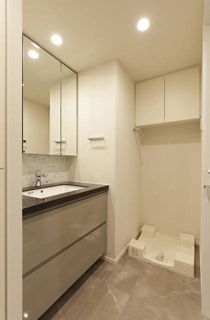 洗面所の様子。
※写真は同タイプ住戸です。