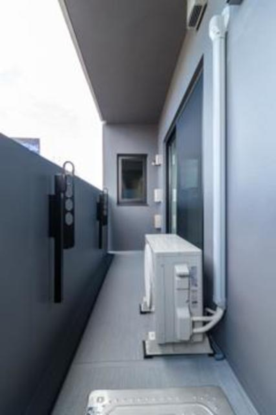 バルコニーの様子。※写真は同タイプ住戸です。