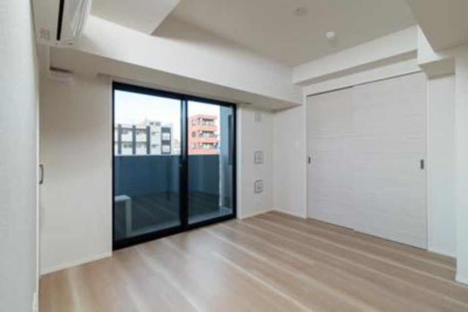 バルコニーへのアクセスも可能。※写真は同タイプ住戸です。